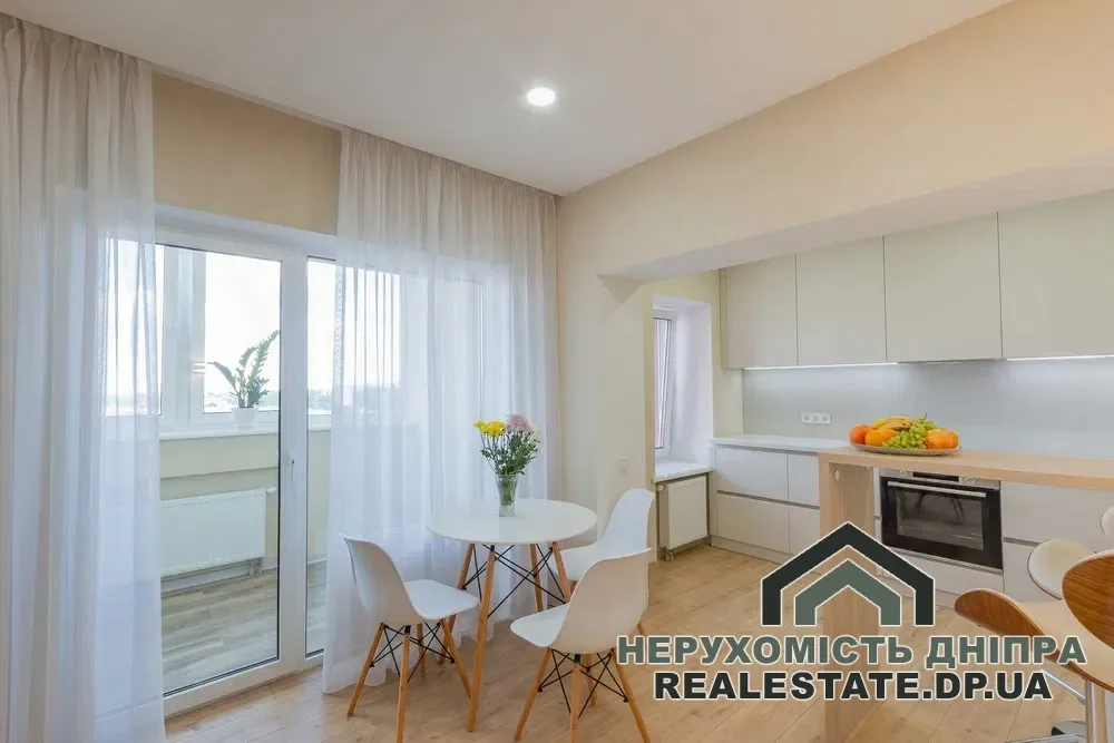 Продам 3к квартиру в Днепре 89 м² ЖК Рубиновый по  ул Большая Диевская 24-Б · 2