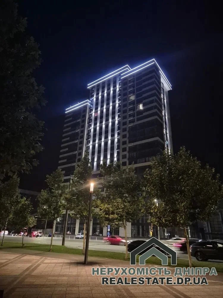 Продам простора 1-кімнатна квартира площею 46,5 м² з неймовірним видом на Дніпро ЖК “Фаворит” · 1