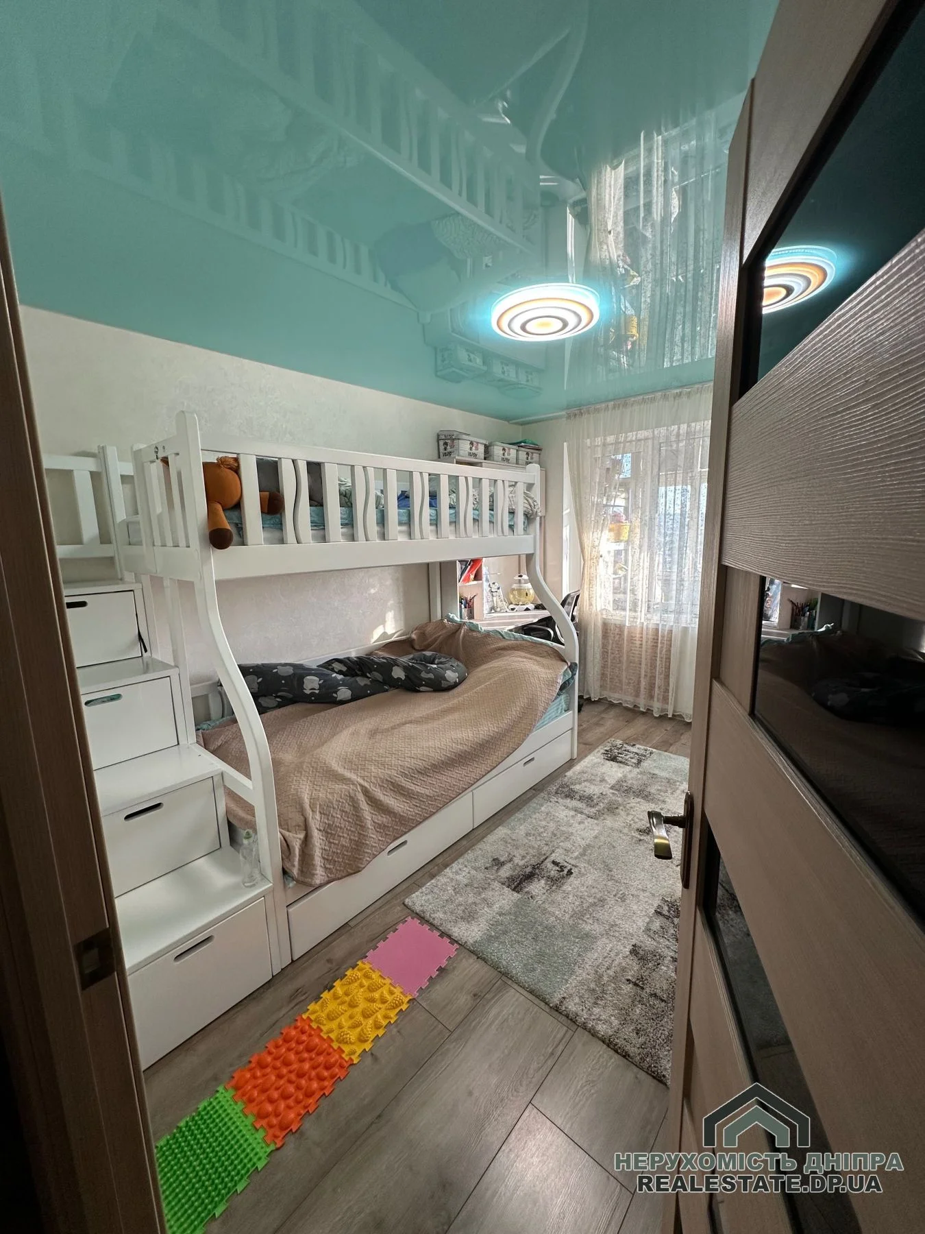 Продам 2к квартиру з ремонтом 54 м² на ж/м вул. Метробудівська 17 · 2