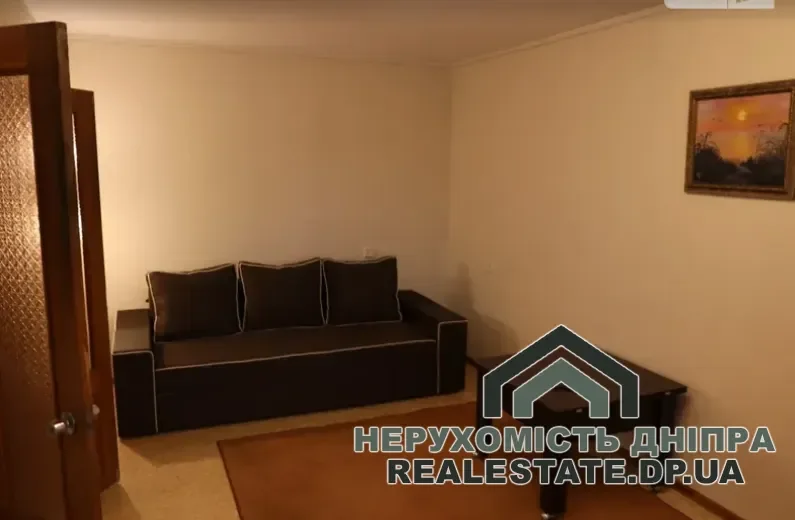 Продам 2к квартиру 44.8 м² Червоний камінь вул. Коробова 12 · 2