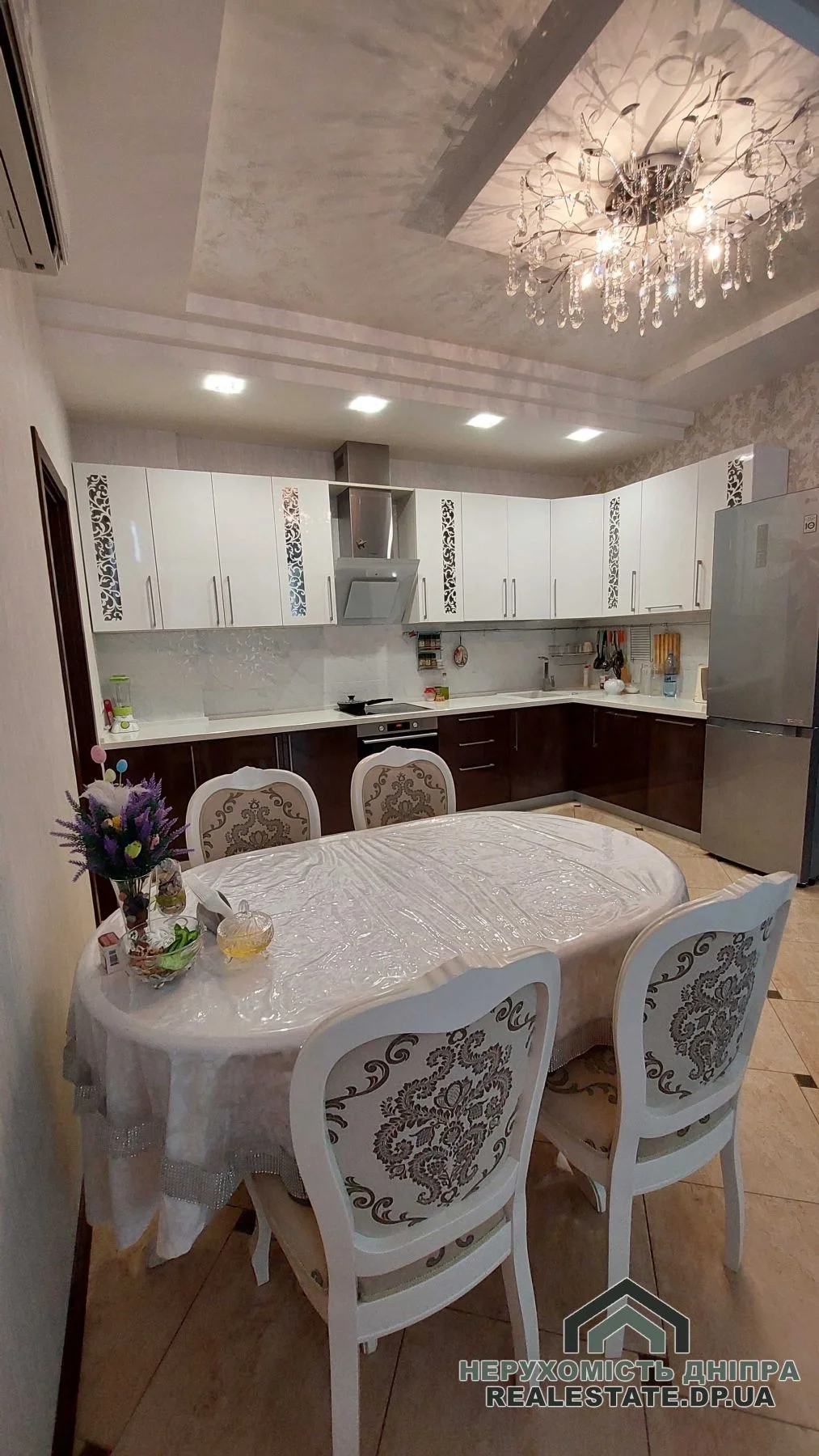 Продам 5ти кімнатну квартиру 124.1м 2 в центрі міста, поруч з парком Шевченко, та нагорним ринком ЖК Панорама · 4