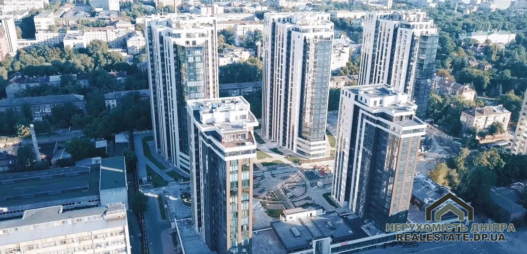 Продам 5ти кімнатну квартиру 124.1м 2 в центрі міста, поруч з парком Шевченко, та нагорним ринком ЖК Панорама · 1
