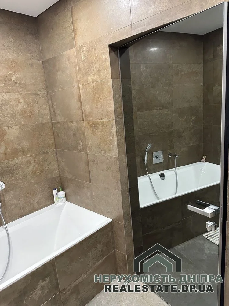 Продажа просторной 3к квартиры 102 м² в ЖК Пятый Континент · 4