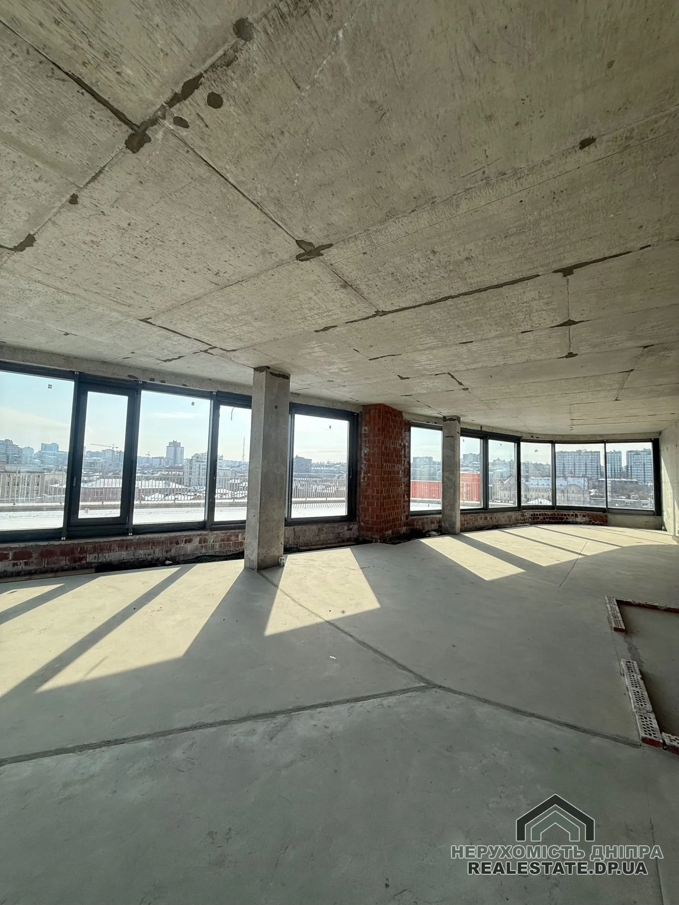 Продам элитную квартиру площадью 152 м² с собственной террасой в самом центре Днепра, ЖК «MOZART» ул. Короленко ЖК Моцарт · 2