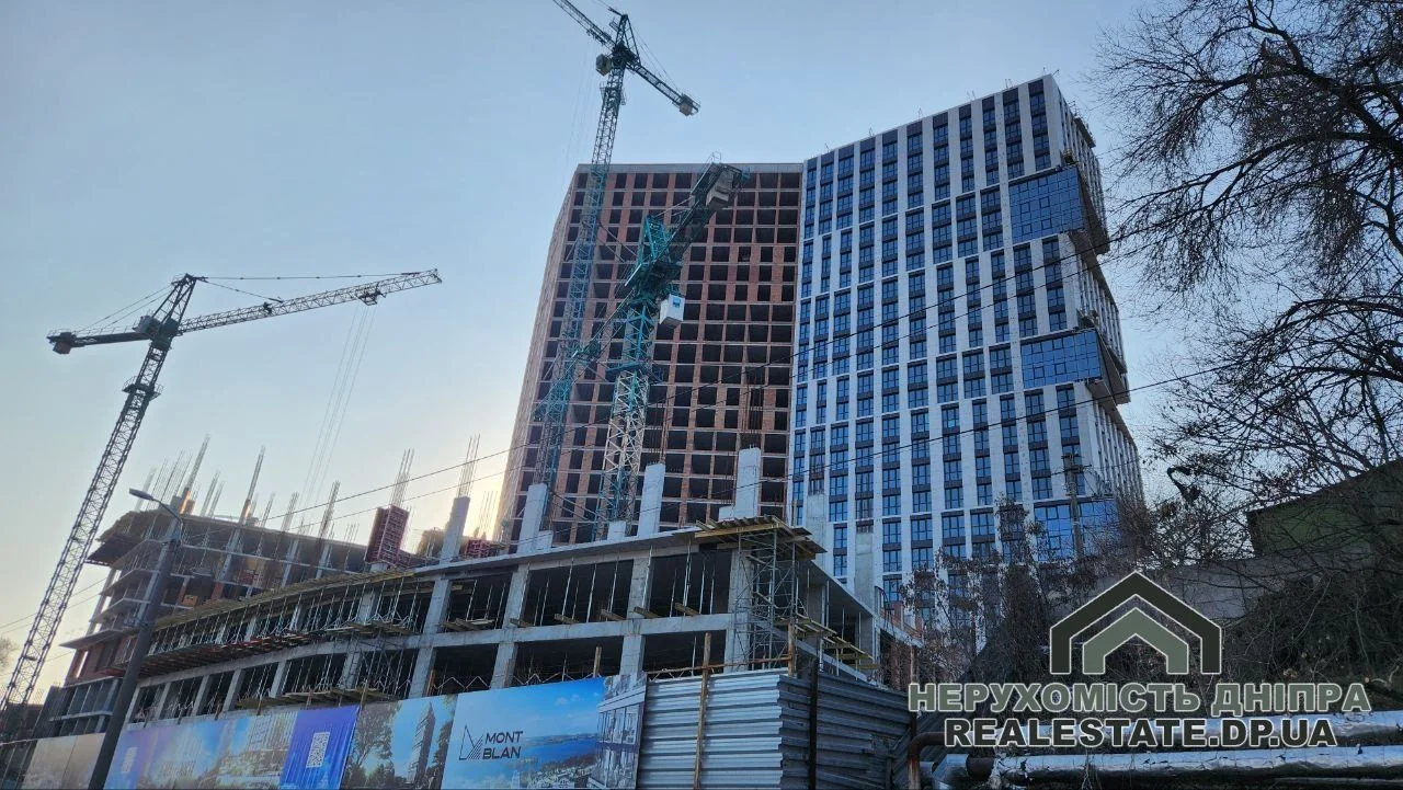 Продам 1 кімнатну квартиру 39.20 м² ЖК Mont Blan · 2