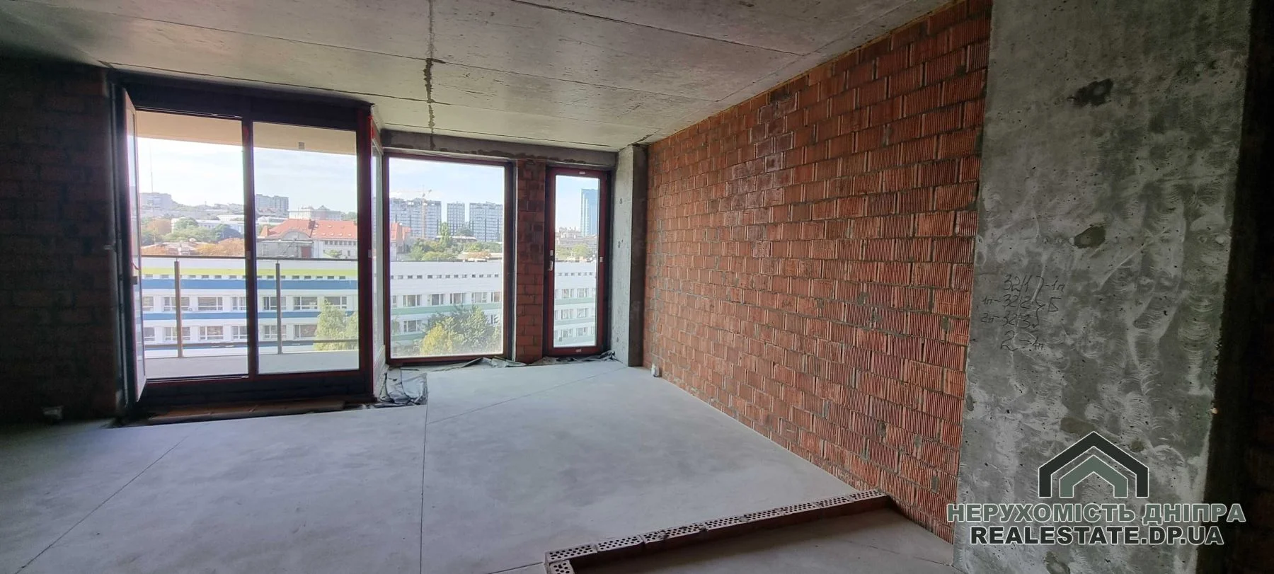 Продам 2х кімнатну квартиру 49.6 м в самому центрі міста Дніпро на вул. Короленко ЖК Mozart · 3