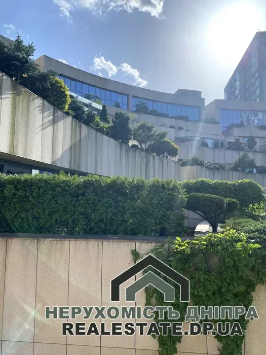 Продам 4к квартиру 228.5 м² в ЖК Амфітеатр · 2