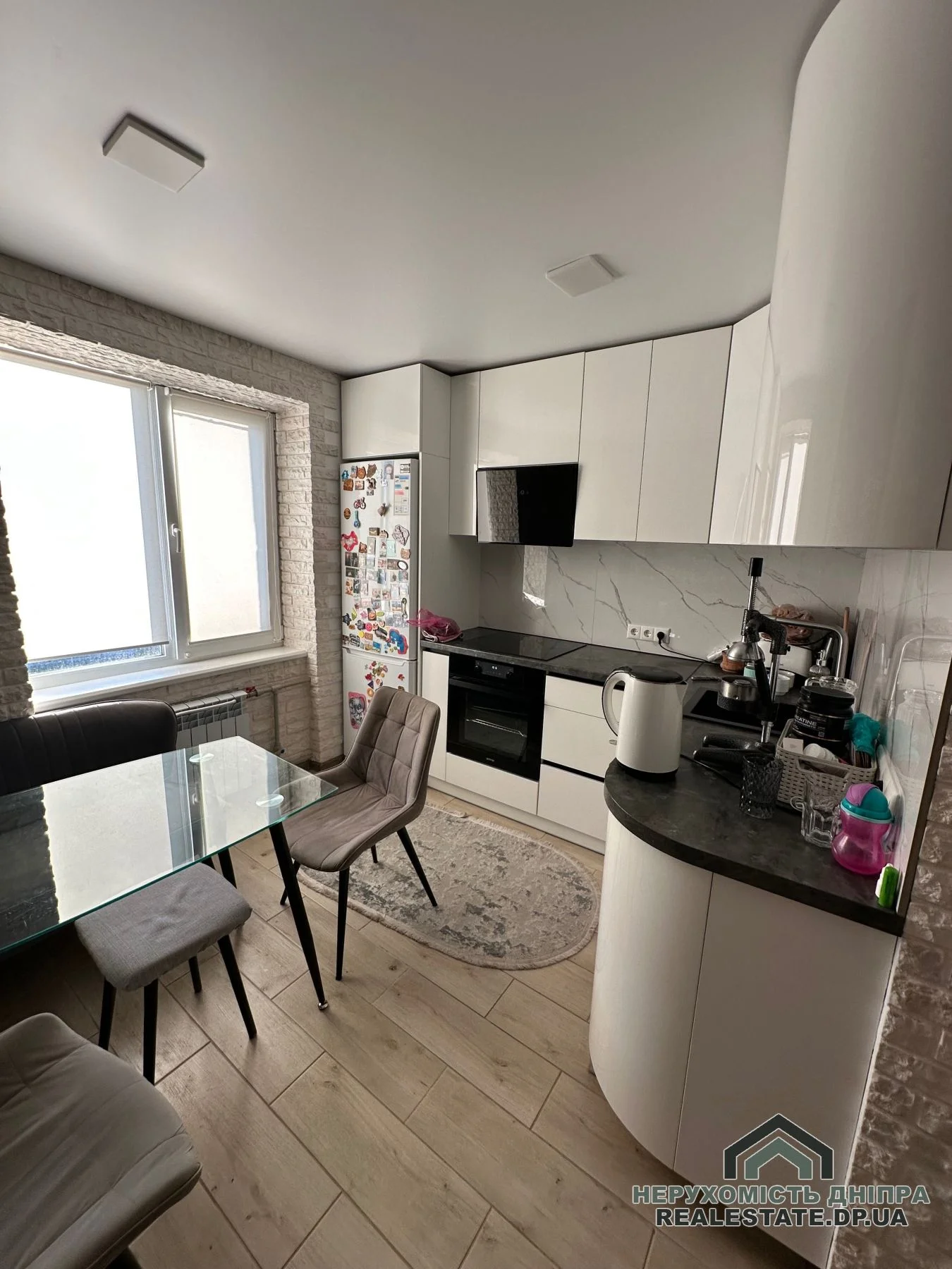 Продам 2к квартиру з ремонтом 54 м² на ж/м вул. Метробудівська 17 · 3