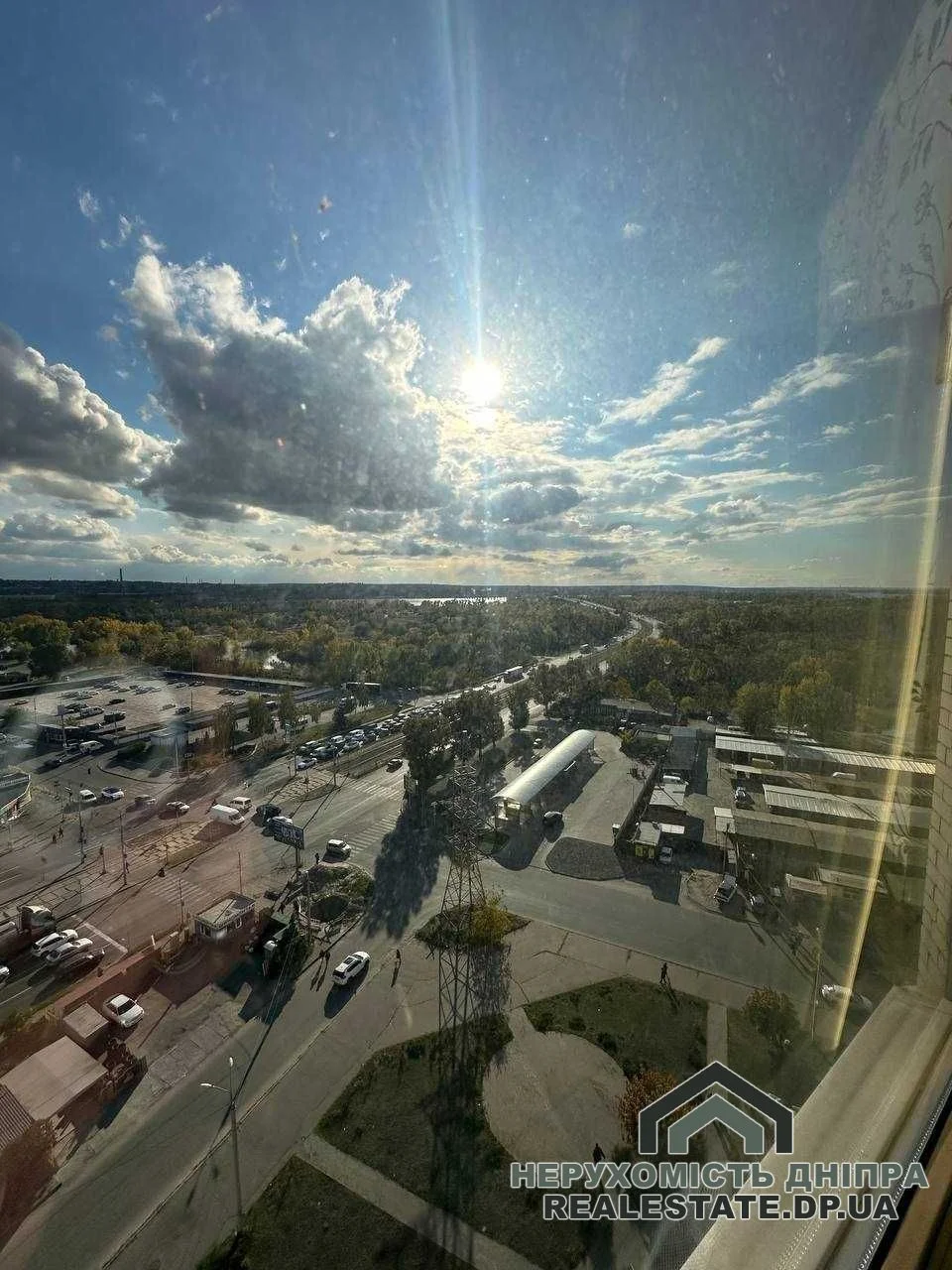 Продам 3к квартиру 74.50 м² с мебелью, техникой, ремонтом и с видом на реку на жм Фрунзенский · 3