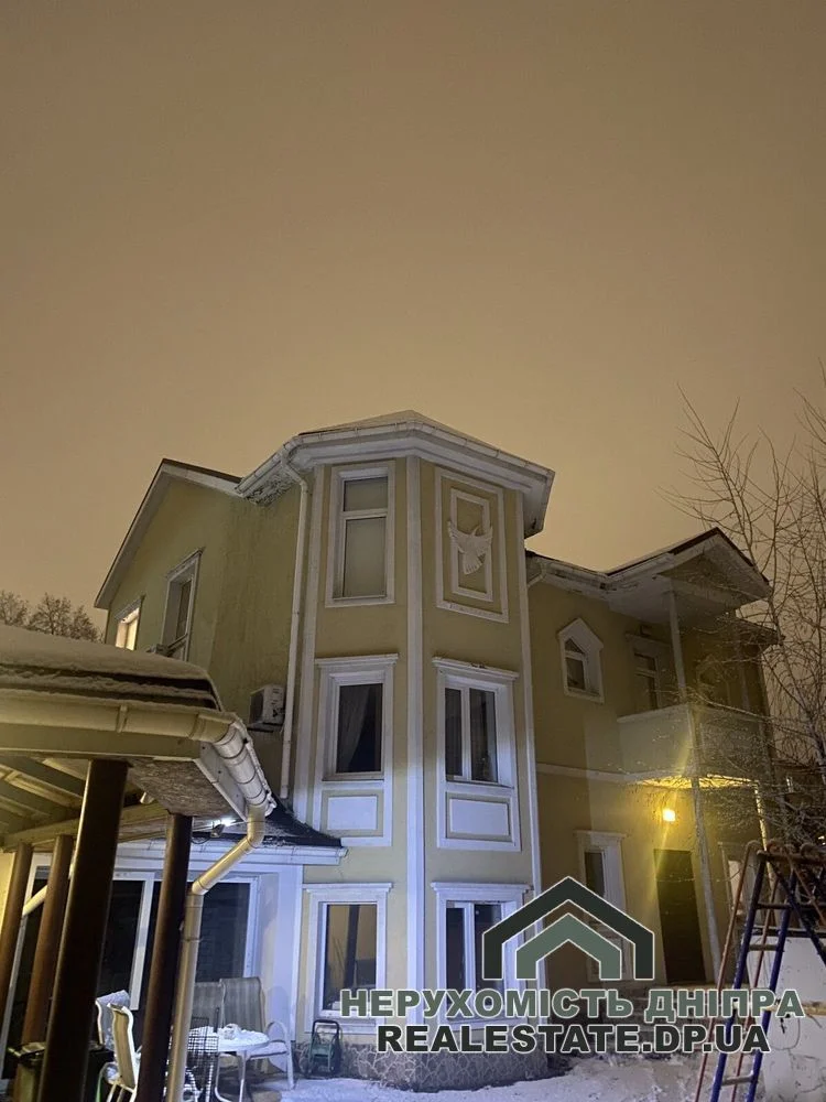 Продам замечательный дом 340 м² на Гагарина (пр. Науки)