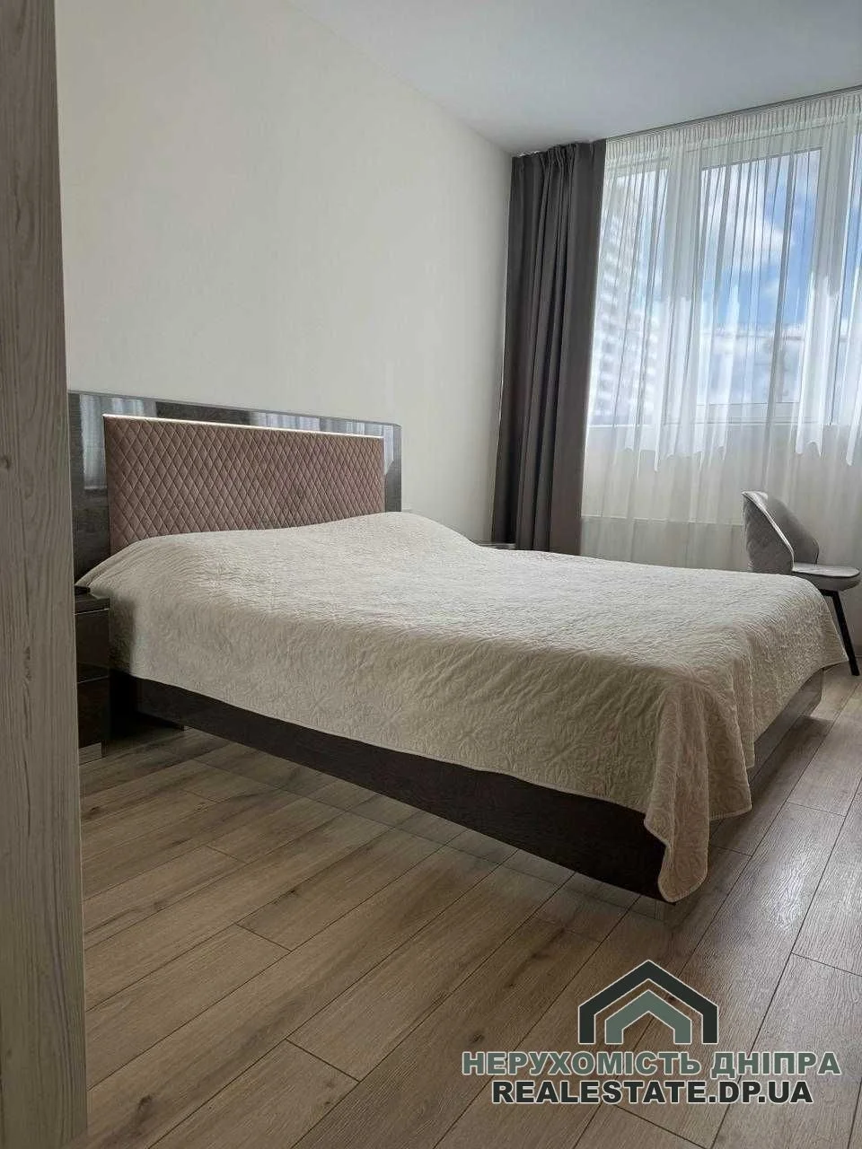 Продам 3 кімнатну квартиру 110 м ЖК Панорама, Нагірній ринок, парк Шевченко по вул. Сімферопольська · 4