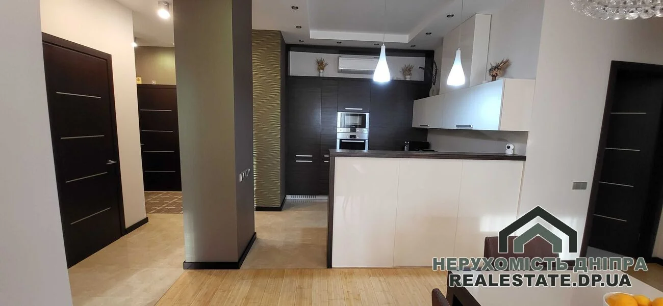 Продам 3х комнатную квартиру 87 м²  в ЖК Феодосийский по улице Гусенка 17 в Нагорном районе · 2