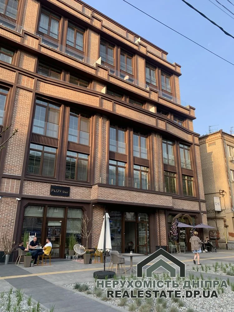 Продам квартиру в самому центрі міста 29.3 м ЖК Classic Hall Класік Хол 93-й Холодноярской Бригады вул. 10 · 1