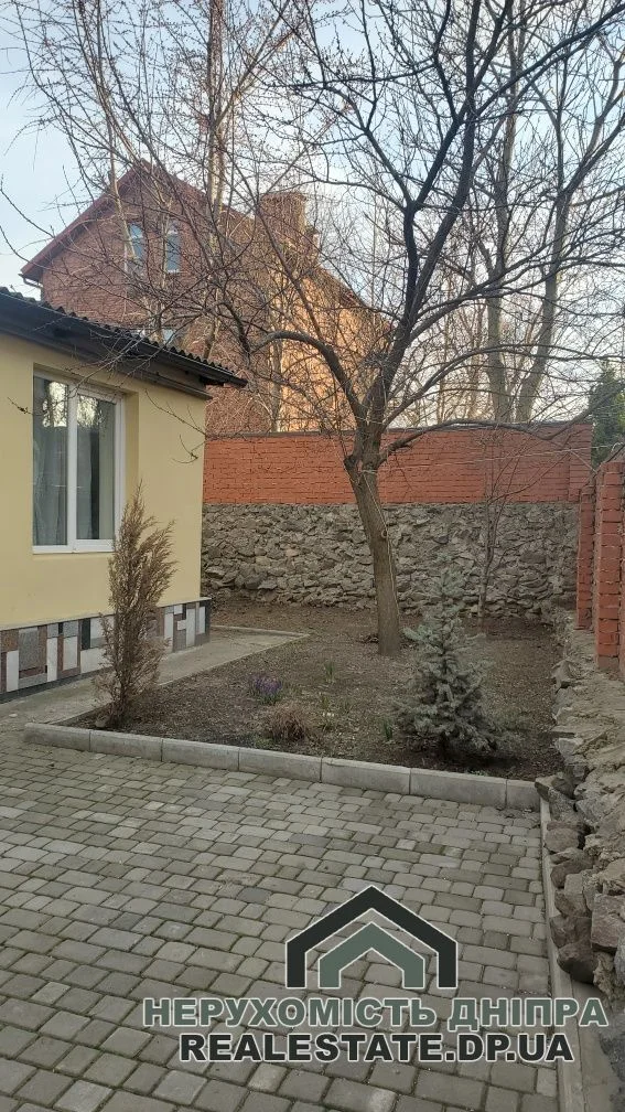 Здам 4х кімнатний будинок у центрі м. Дніпра по вул. Вознесенська