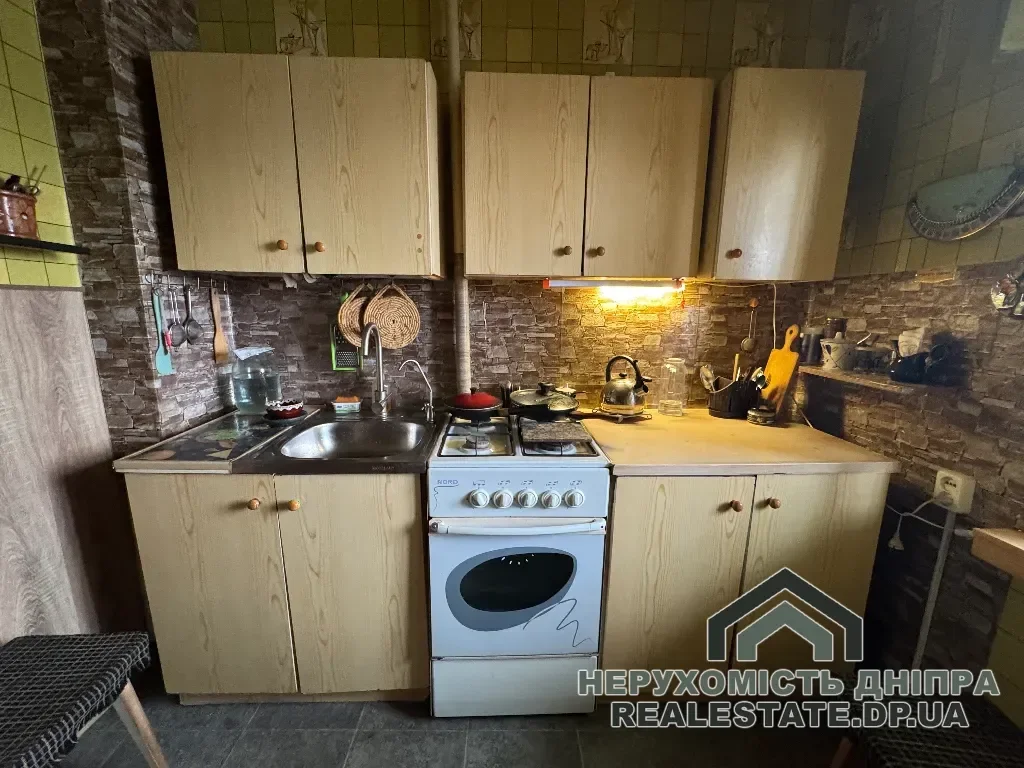 Продам 2к квартиру 47 м² Червоний Камінь, вул. Коробова 16 · 3