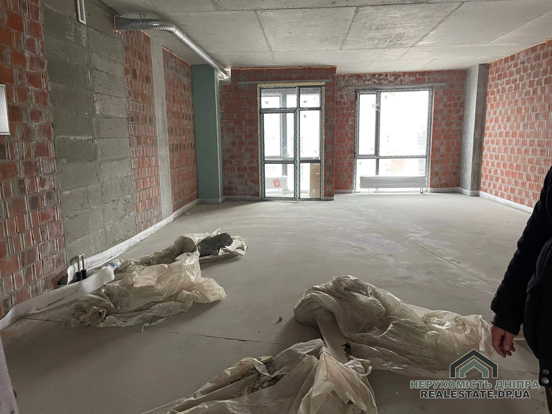 Продам 4к квартиру 103.97 м² ЖК Geneve Центр Костомарівська вул. 1 а корп. 7 · 2
