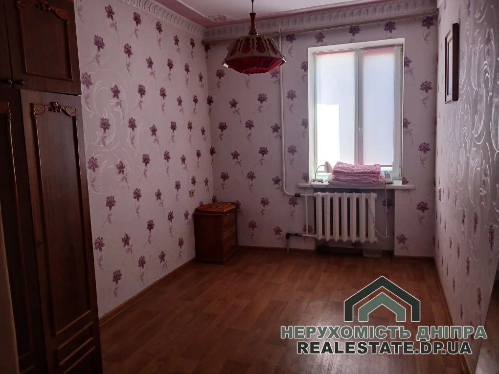 Продам 3к квартиру 100 м² вул. Старокозацька (вул. Комсомольска), парк Чкалова · 3