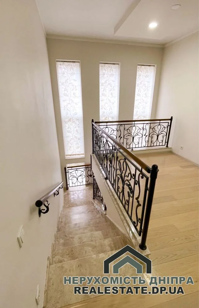 Продам элитный, загородный дом 520 м² 5 комнат, 25 соток в КТ Шишкино · 4