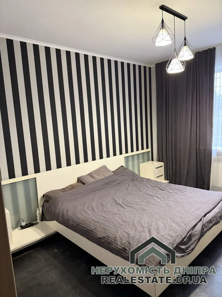 Продам будинок 2 поверхи, 5к, 200 м², ділянка 5 соток в ДіЇвка 2 Новокодацький район · 1