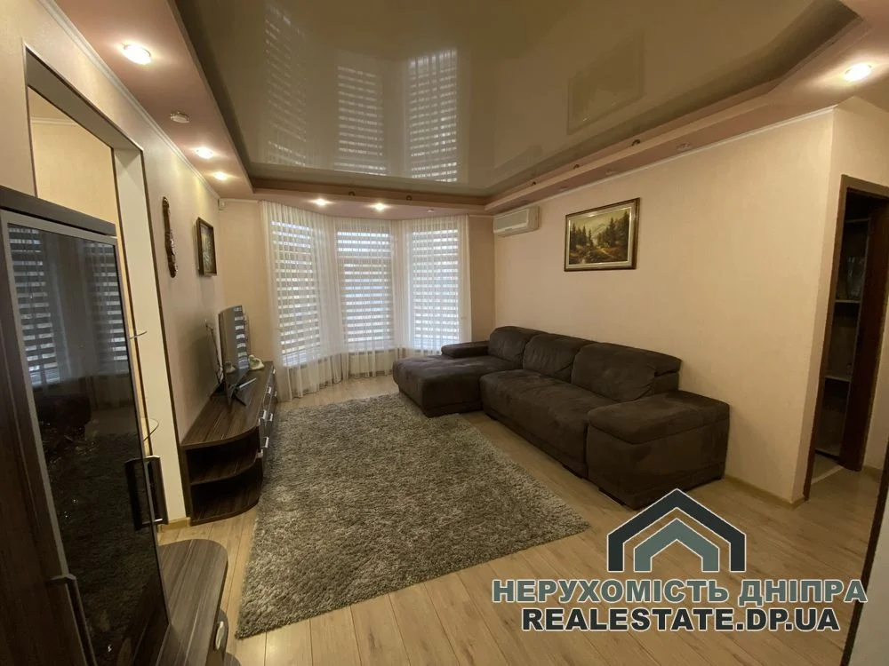 Продам будинок 3 кімнати 120 м² з басейном, ділянка 6 соток в смт Золоті Ключі · 4