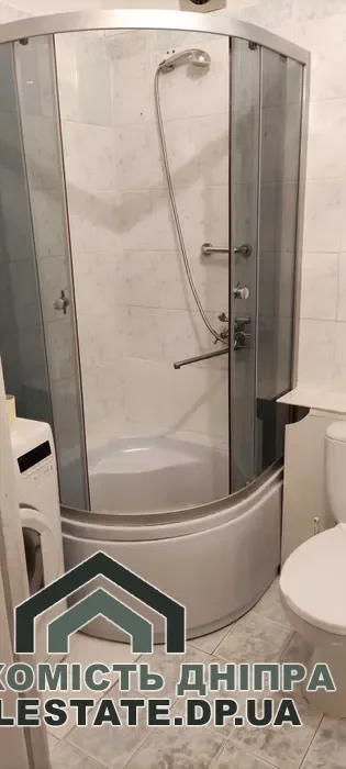 Продам квартиру в Дніпрі по вул Коробова, Червоний Камінь 2к, 51 м² · 4
