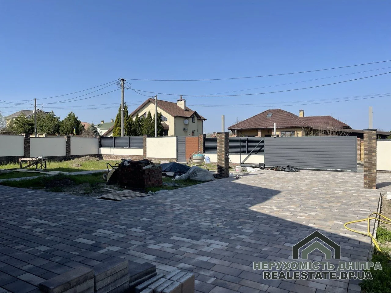 Продам 2х поверховий будинок 298 м² з верандою, бассейном на ділянці 15 соток в Сажівці · 4