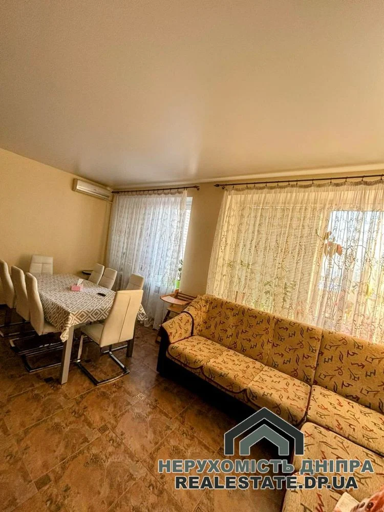 Продам будинок 6кімнат 312.6 м² 16,5 соток в Новоолександрівка · 4