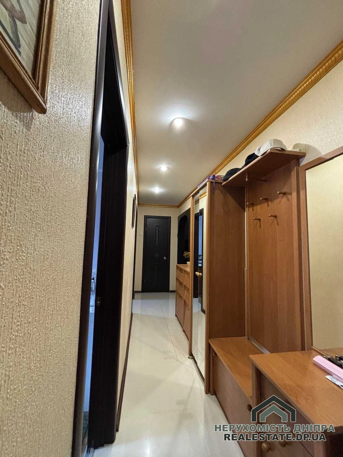 Продам 3к квартиру 69.5 м² з ремонтом, меблями та технікою на ж/м Парус 1в · 2