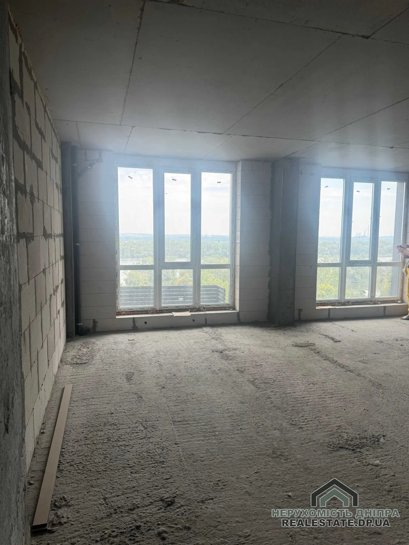 Продам 2к квартиру 47,50 м² с видом на набережную и р. Денпр ЖК Фаворит Favorit · 3