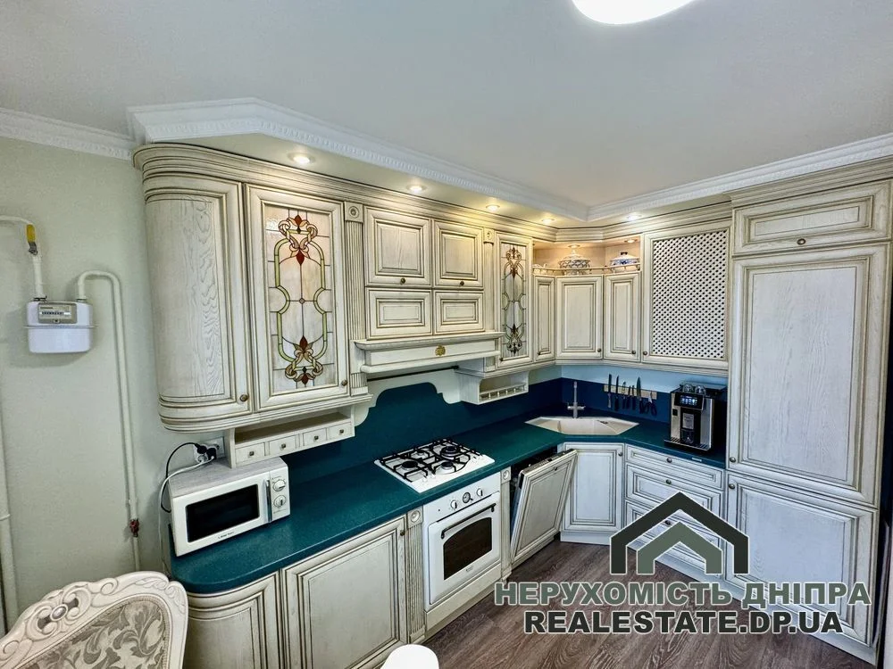 Продам квартиру 2к 63,3 м², низ пр. Поля · 3