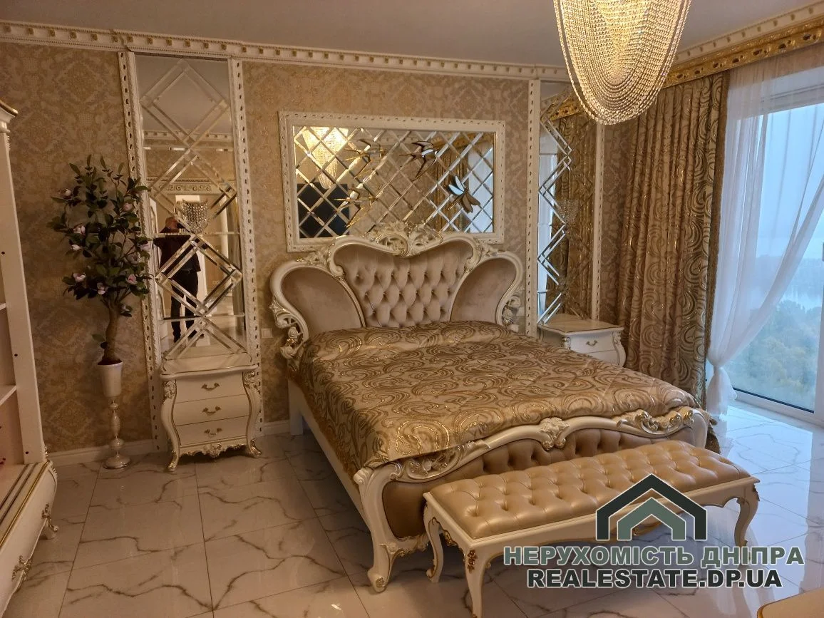 Продам велику 3к квартиру 170 м² з ремонтом, властною терасою ЖК Bartolomeo · 2