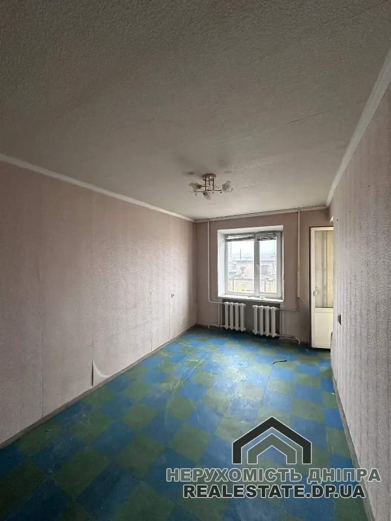 Продам велику 3к квартиру75 м² ж/м Покровський (Комунар) вул. Метробудівська 1 · 3