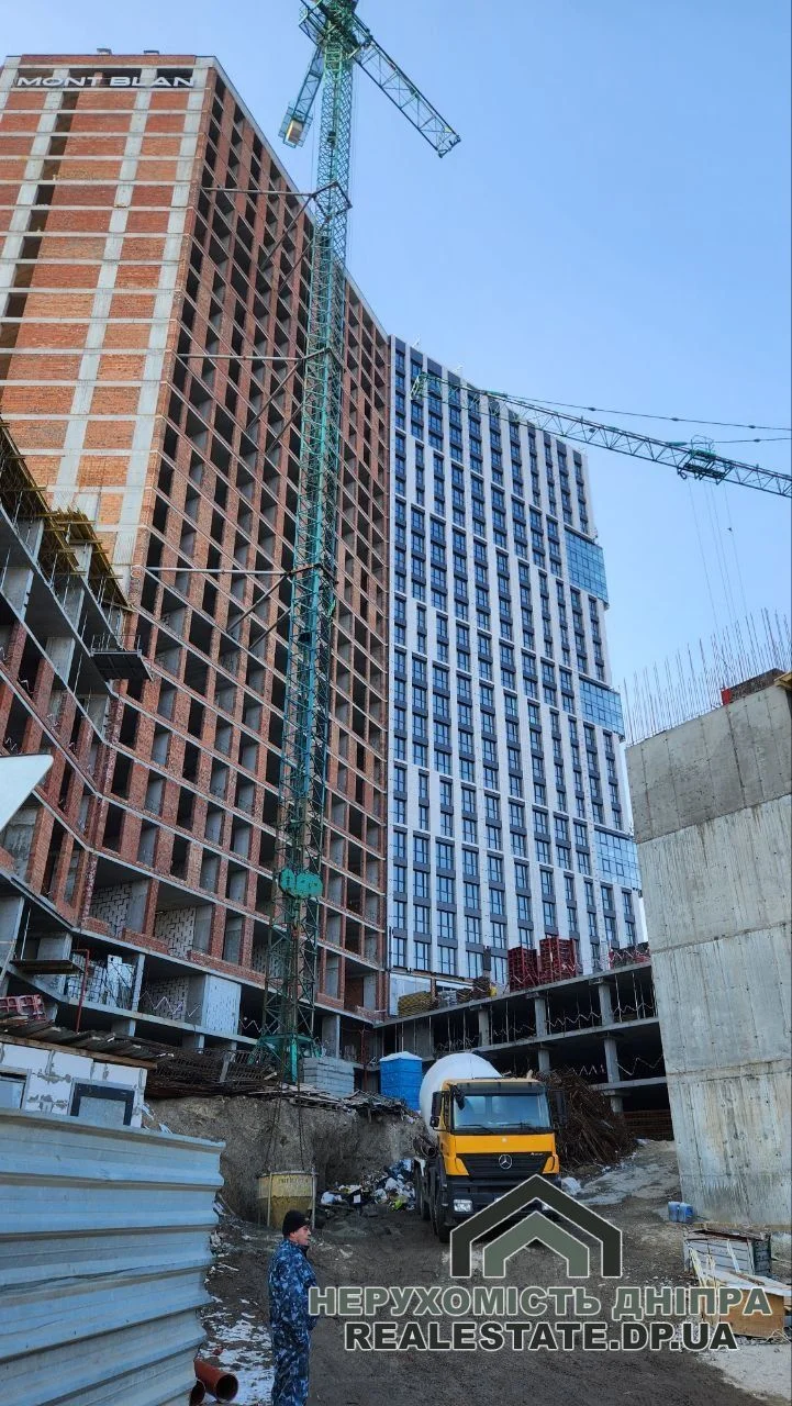Продам 1 кімнатну квартиру 39.20 м² ЖК Mont Blan · 3