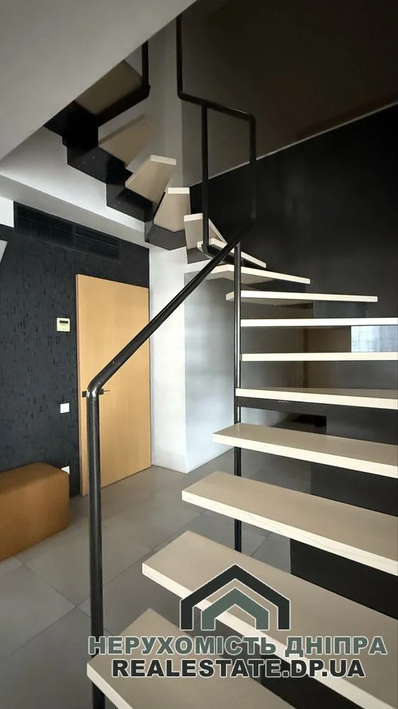 Здам 3к квартиру 300 м² в центрі міста площею 300м² з власною терасою на вул. Европейська · 2