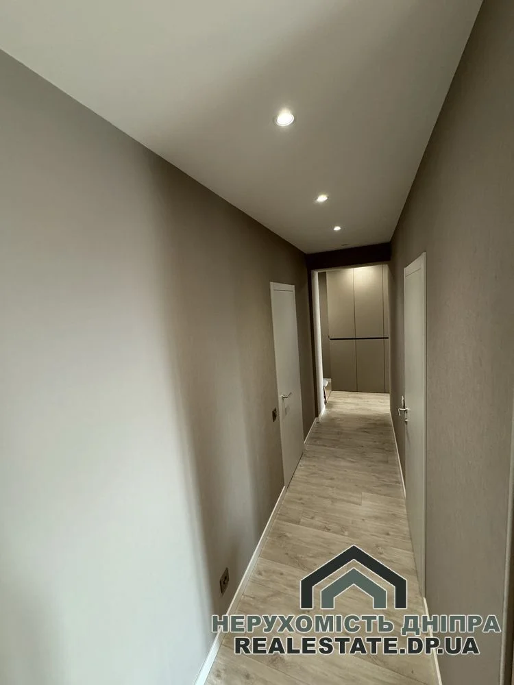 Продам 3х кімнатну квартиру 75 м ЖК Палермо Центр Свєтлова вул. 42а · 3