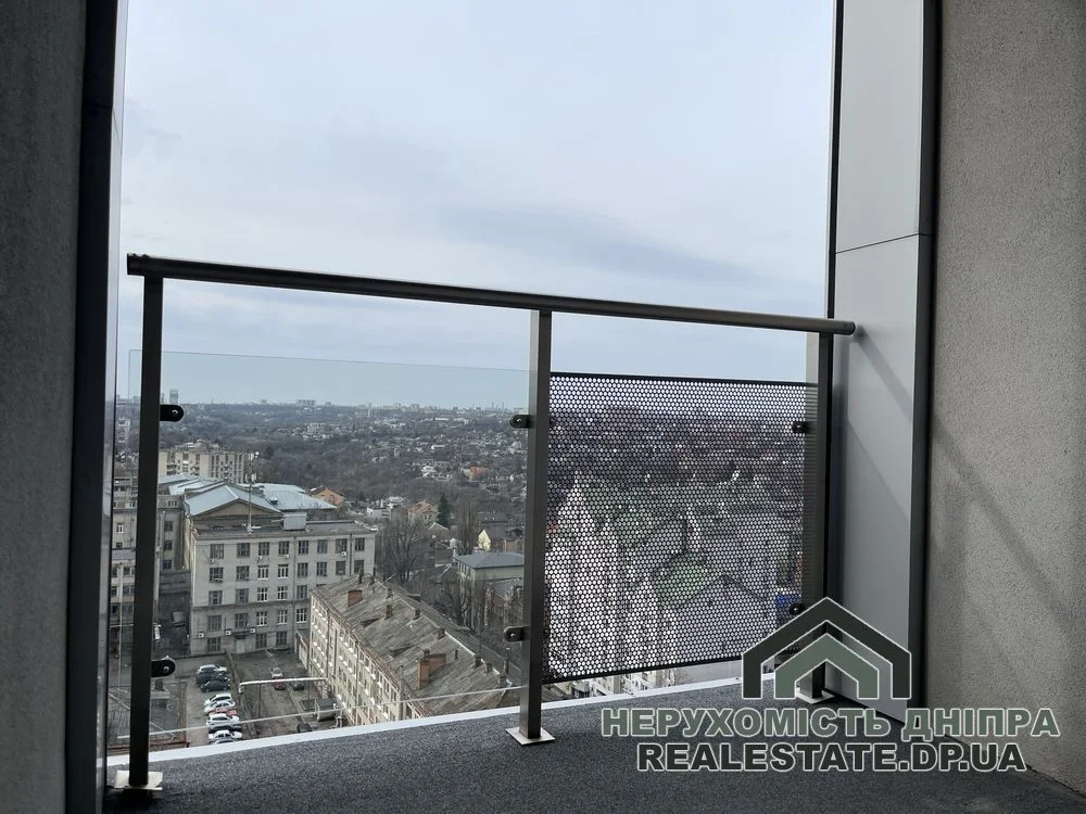 Продам 3 кімнатну квартиру 70 м в центрі міста ЖК IQ House · 3
