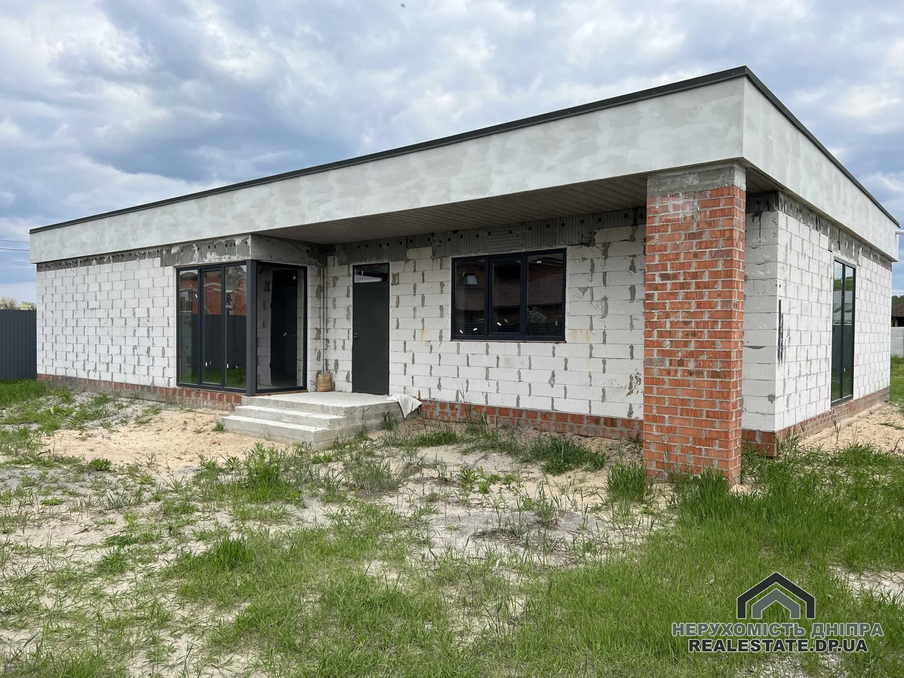 Продам дом 155.80 м² новострой в Обуховке КТ Лесная Пристань