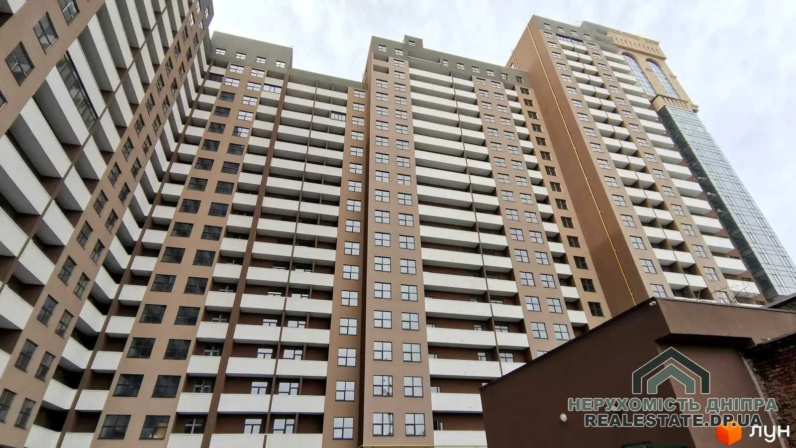 Продам 2к квартиру ЖК Баку 54 м² · 1