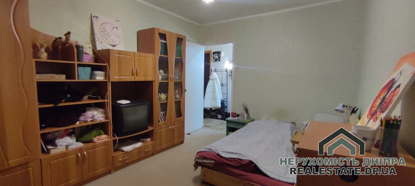 Продаж 3к квартири 69.1 м² на Ж/М Парус червона лінія перший поверх · 4