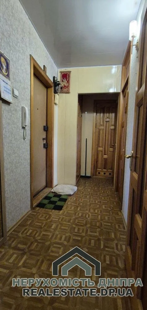 Продам 2к квартиру 43.20 м² ж/м Покровський · 3