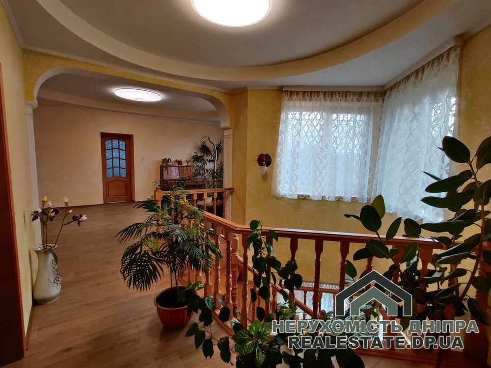 Продам дом 500 м² 16,5 соток на Байкальской, проспект Слобожанський · 3