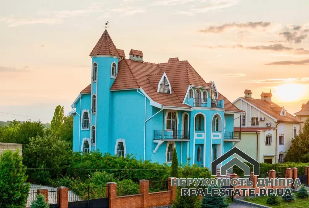 Продам казковий будинок 1014 м в котеджному містечку поруч з Победа 6 · 1