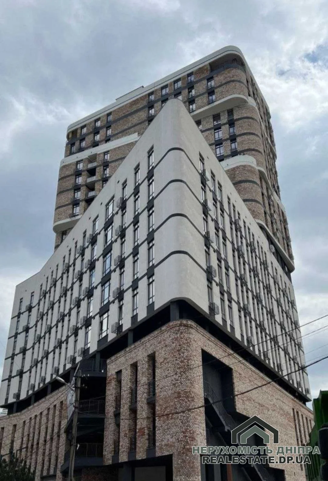 Продам квартиру 50 м² с шикарным видом из окна в ЖК Loft White в самом центре города · 2