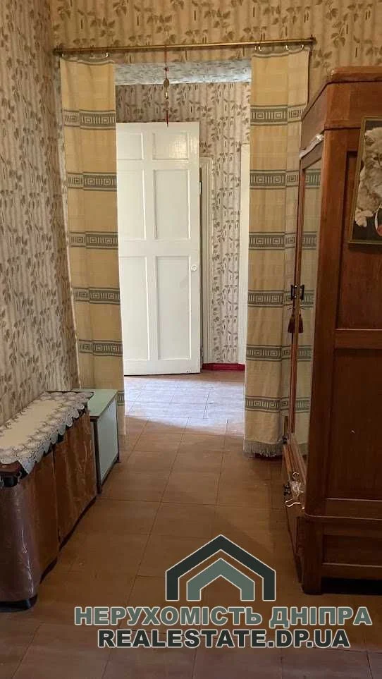 Продам 2 кімнатну квартиру сталінка 61.20 м² в центрі міста Дніпра · 3