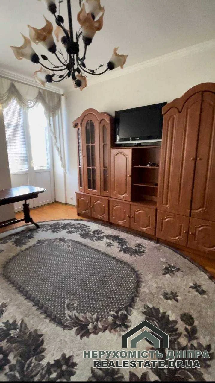 Продам 2 кімнатну квартиру 62 м² на просп.  Дмитра Яворницького 46 · 2