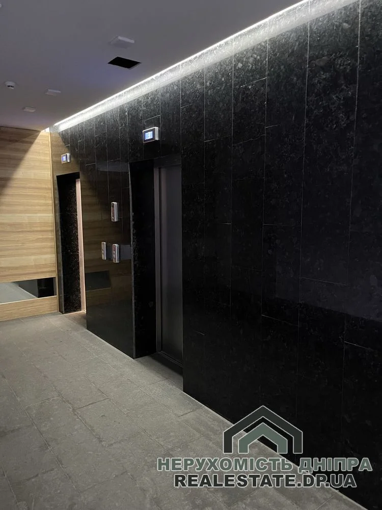 Продам 3 кімнатну квартиру 70 м в центрі міста ЖК IQ House · 2
