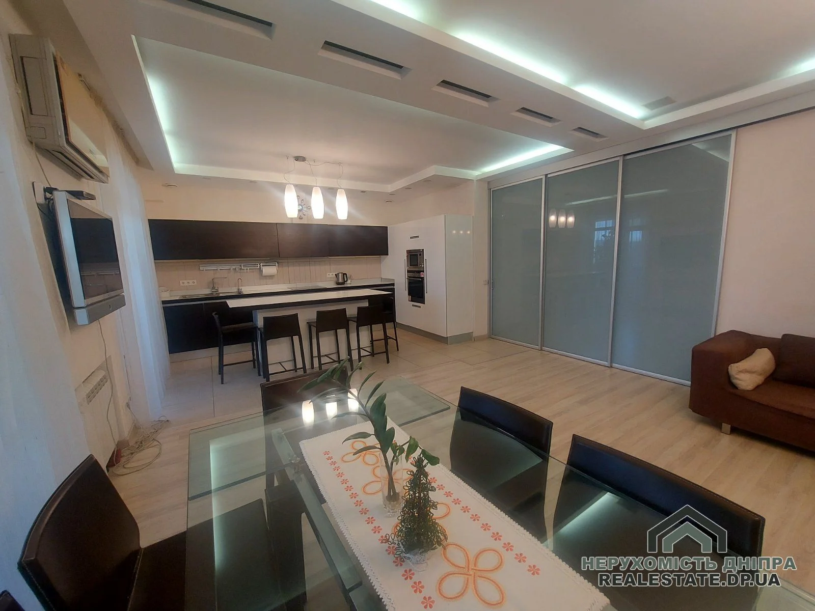 Продам 5ти кімнатну, дворівневу квартиру 299 м² в центрі міста Дніпро ЖК Славний · 3