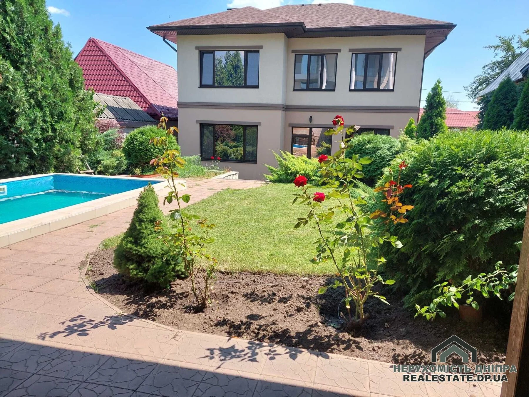 Здам чудовий будинок 4 кімнати 200 м² в центрі міста поруч з пр. Науки район ТЦ Неоплаза ділянка 6 соток · 1