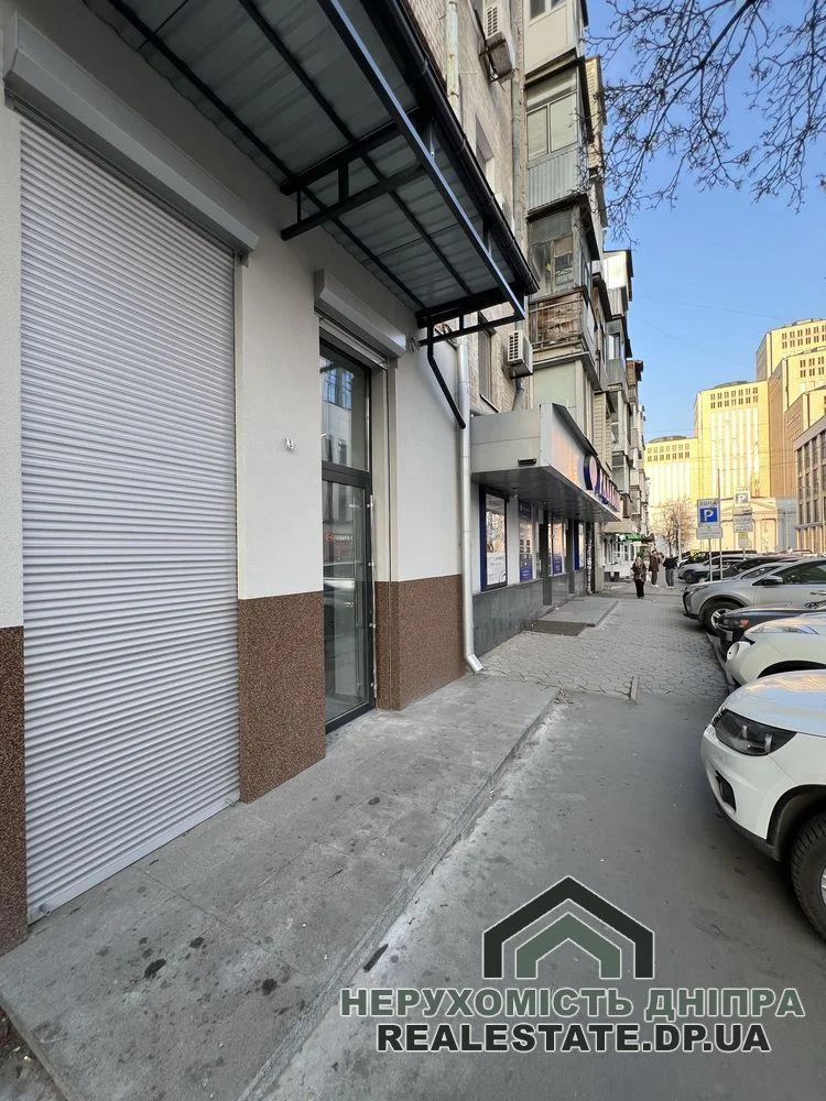 Сдам торгове приміщення в центрі · 1