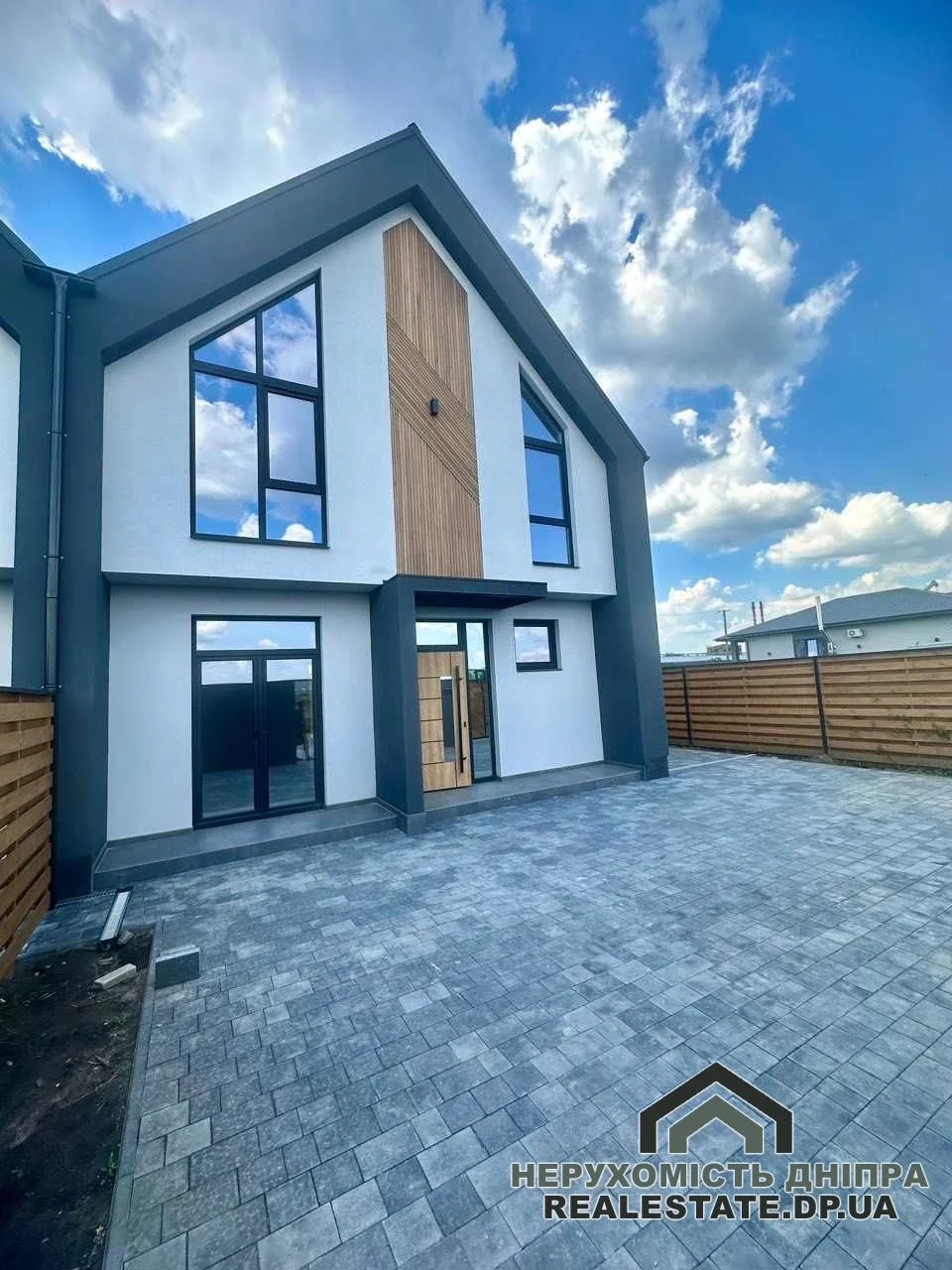 Продам будинок 155.20 м² в стилі BARNHOUSE у КМ "Золоті Ключі" · 4